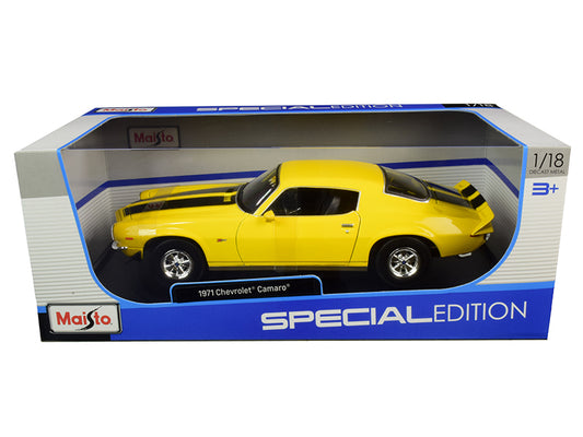 Chevrolet Camaro 1971 Yellow w/ Black Stripes 1/18 Diecast