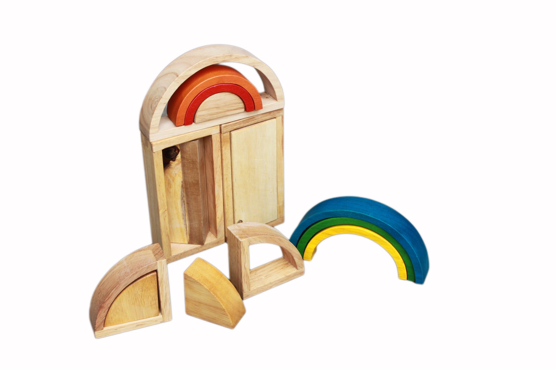 Montessori learning, sorting toy - This set of gorgeous blocks will offer young children hours of fun as they stretch their imagination. The set include 40 hollow blocks, wooden blocks and a wooden rainbow. All the blocks have a natural finish in wooden patterns and rainbow colours. The blocks are made from a blend of Acacia and rubber wood and can also be used indoors or outside. All housed in a wooden tray for storage. All QTOYS are made out of plantation timber using non-toxic child safe materials